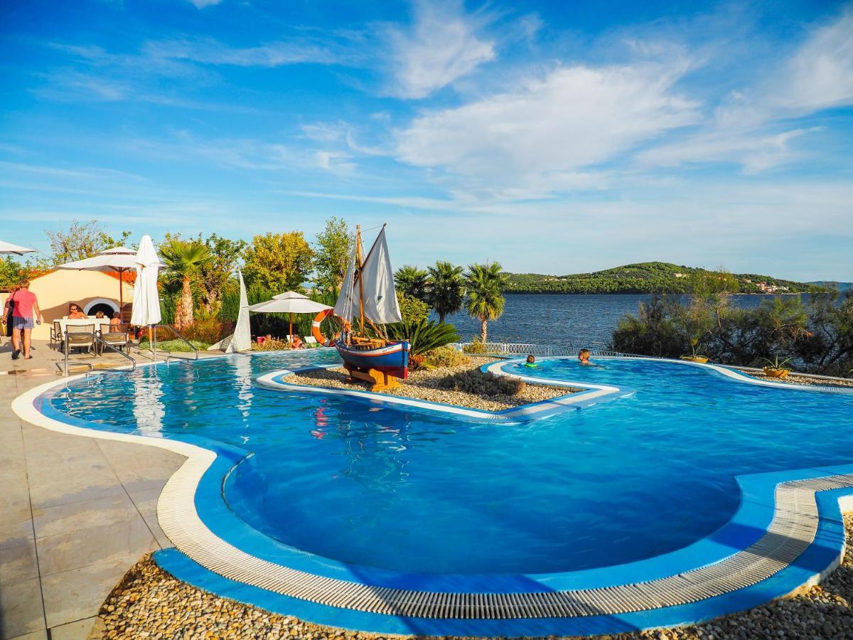 Salve Croatia Mobile Homes In Amadria Park Trogir Кемпинг *